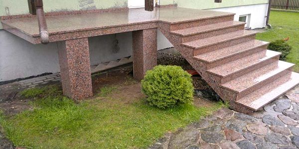 stone outdoor stairs